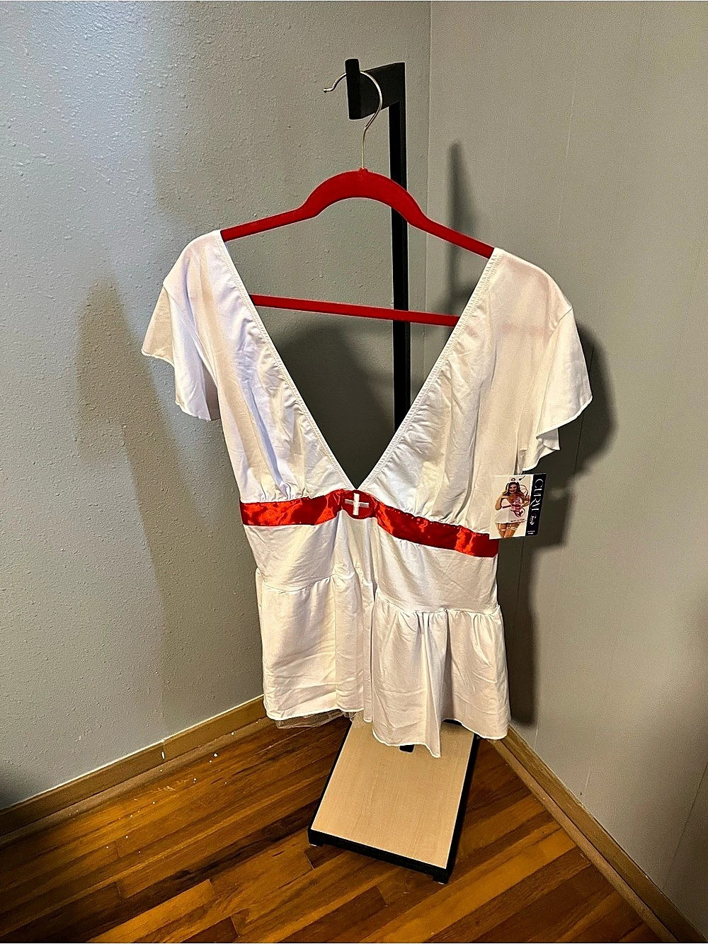 Curve Sexy Is for Every Body White & Red Nurse Set NWT Size 1X/2X